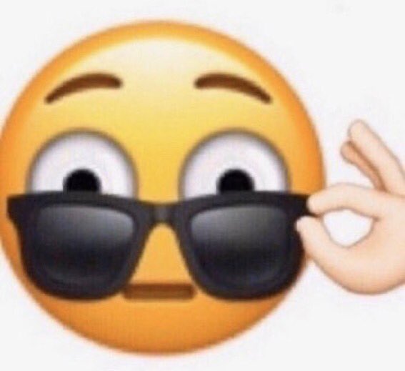 sophrossbrooks's tweet image. I am... looking respectfully whenever Amanda wears a bikini #summerhouse