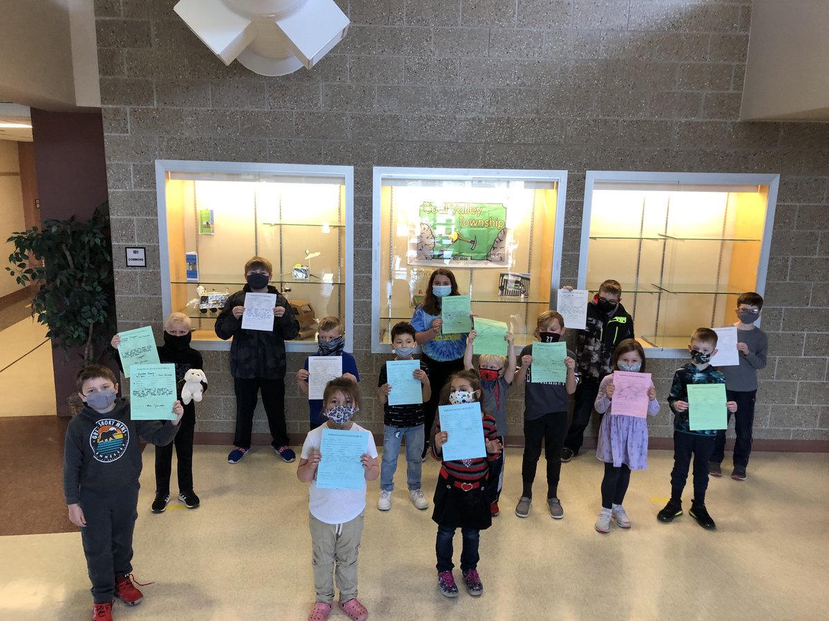 GoBicEagles's tweet photo. Congratulations to our Positive Office Referral recipients this week at Bicentennial. These students have shown outstanding leadership and are consistent role models in the building. #gobiceagles ⁦@MolineCVSchools⁩ https://t.co/Gf31owxKCm