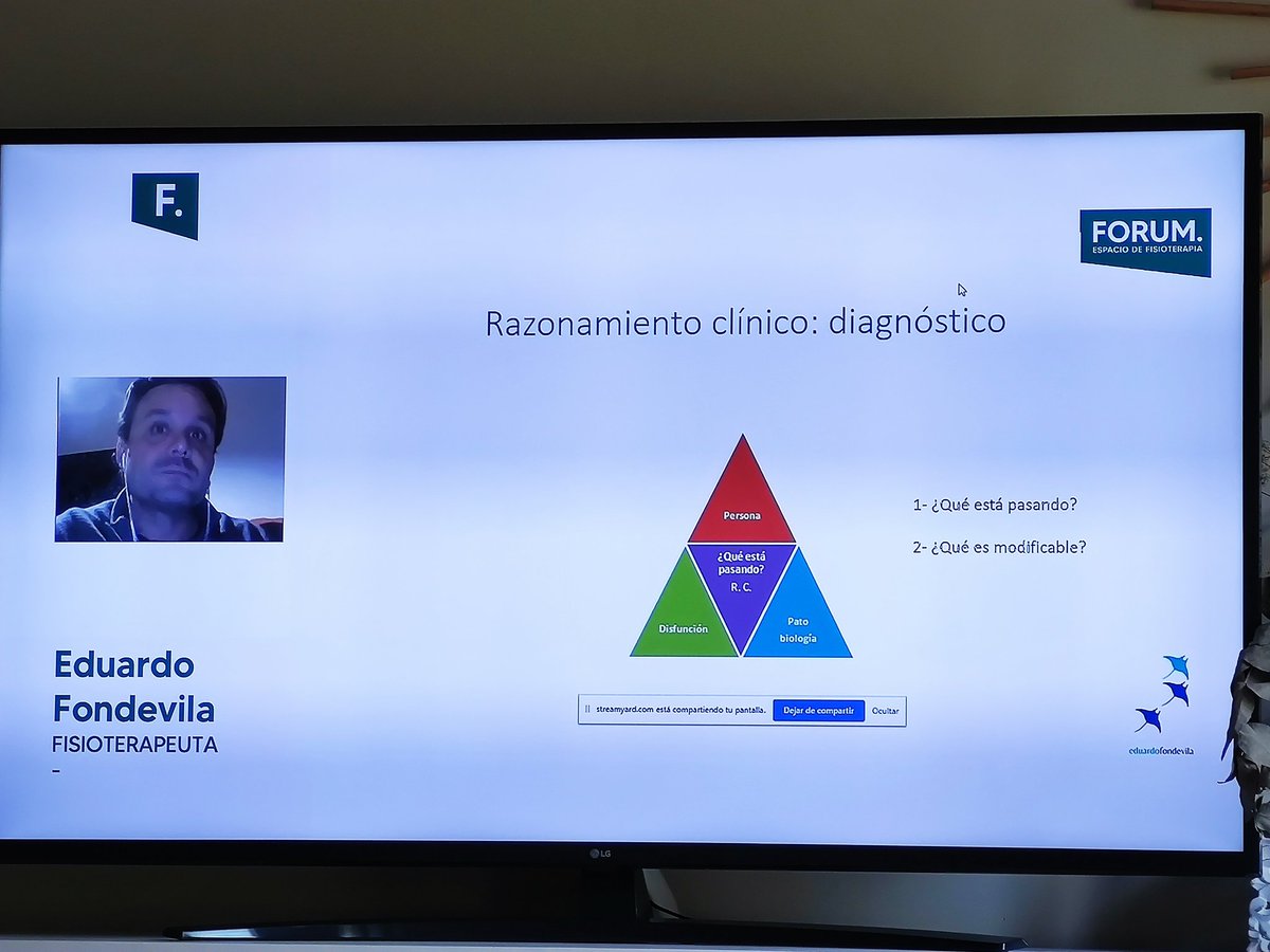 FisioAso's tweet photo. Palomitas en mano 🍿, escuchando a @ezeyan en @Forum_Fisio 
Nunca defrauda. 
Gracias por las invitaciones a reflexión. https://t.co/yuRPYajfru
