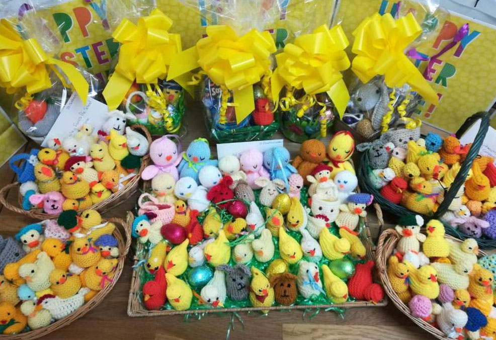 ICA_PortlandUK's tweet image. @ICA_PortlandUK Community Crafters has been so busy, every single child attending pre-school &amp;amp; nursery on Portland got a special Easter gift to say thanks for what they have given up to keep everyone else safe during the lockdowns. #ShareASmile @TNLComFund
islandcommunityaction.org/2021/03/18/cel…