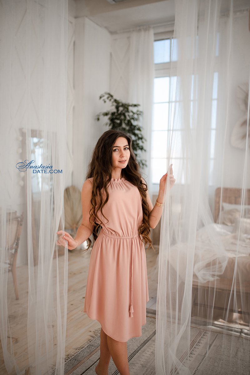 Elena, 29: "Kind, cheerful, I like trying everything new, I am very keen on cooking, creativity. Looking for an ambitious man for a serious romantic relationship 💋"

Find her profile with ID 1720070

#ADWomenCrush #AnastasiaDate #AD