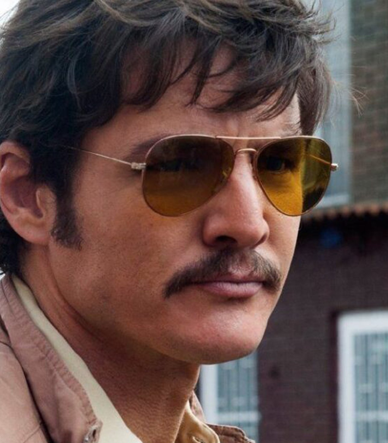 Happy birthday to Pedro Pascal icon, super hero, and onscreen papi 