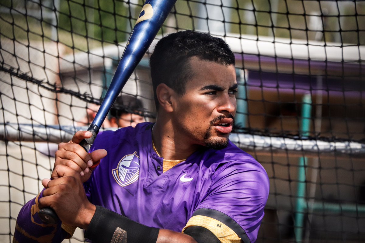 UMHB Baseball⚾ tweet media