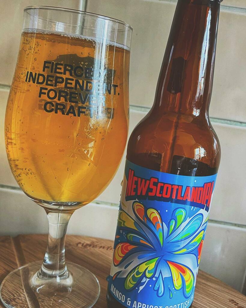 Absolutely AMAZING beer from @slopemeister 
I’ve waited 3 long weeks for this (thanks abscess) and I’m not even going to lie, the first one didn’t even touch the sides. instagr.am/p/CNK6EYSs1Qj/