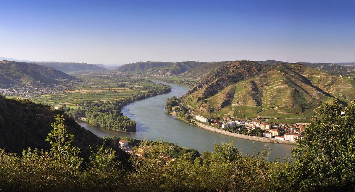icidromeardeche's tweet photo. CARTE - Confinement en Drôme et en Ardèche : calculez la zone de dix kilomètres autour de chez vous 📏🔍https://t.co/1Mql1nB1v0 https://t.co/aUbyimhA0A