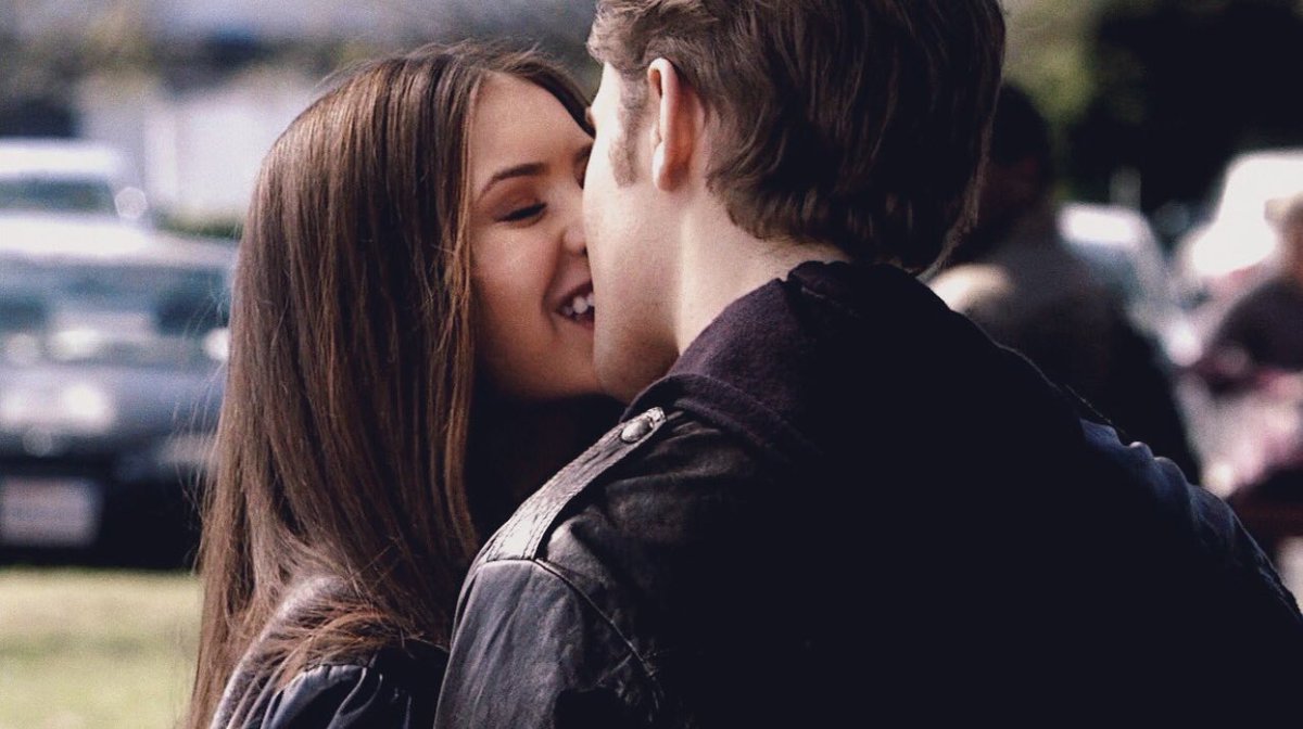 stelenere's tweet photo. Stelena smiling while kissing is something so Pure https://t.co/Ho0TdSTtQs