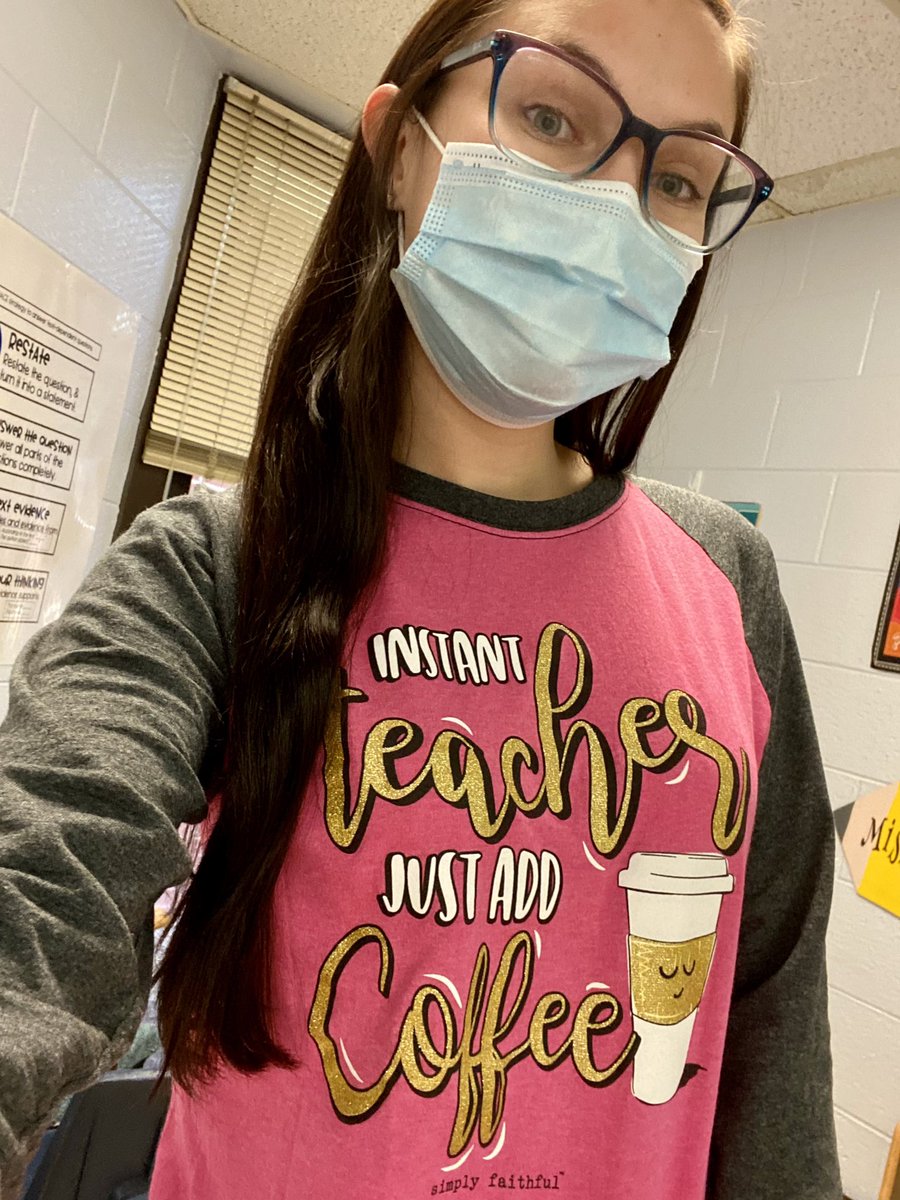 It’s FRIYAY! #mimosamanatee #springbreak #finally