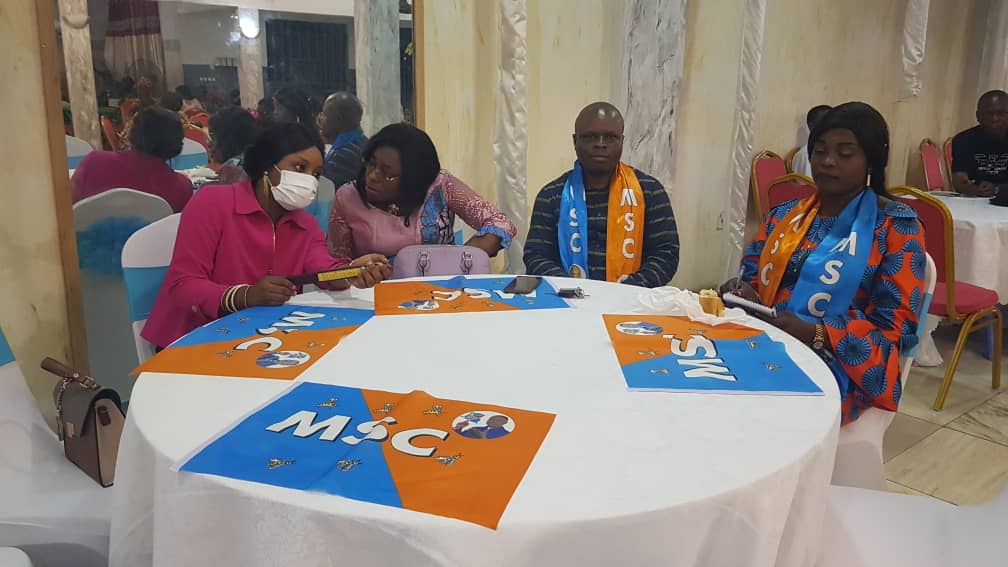 MscOfficiel's tweet photo. Cérémonie de cloture du mois de la femme, cette fois-ci avec les femmes du @MscOfficiel de la diaspora representée par Mme Adrienne KUMPESA KINGOMBE haut-cadre du parti au niveau de l'espace shengen (Union Europeenne) pour fêter et partager l'experience sur le droit des femmes. https://t.co/R9p5FE6mmS