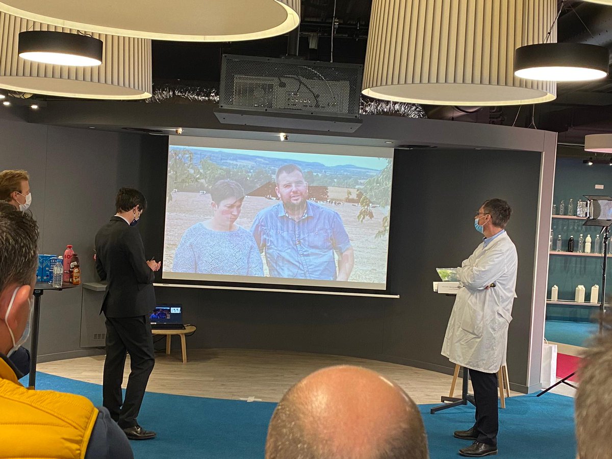 AgriBFy's tweet photo. C'est parti pour 1 présentation de l'entreprise @groupeLSDH 👍😉
@J_Denormandie
#Équité 
1 entreprise avec Des valeurs fortes:
#Passion #Ambition #Humanité
👏👏
Fier de pouvoir travailler avec ce groupe https://t.co/VtC7Lfvwuy