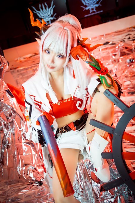 Twitterのコスプレ画像2