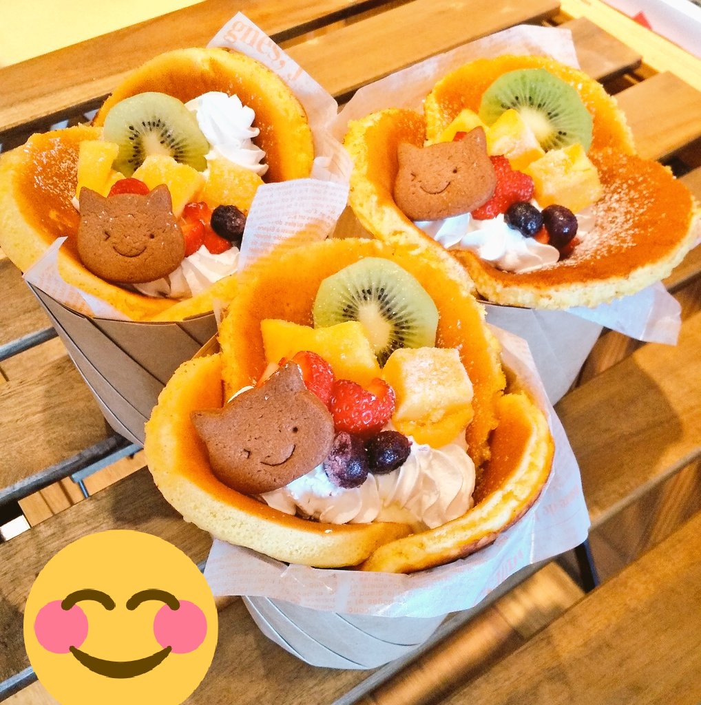 Cafe そらみる パンケーキを お花のアレンジ フラワーパンケーキ プレゼントもできちゃう テイクアウトパンケーキありまーす 広陵町 テイクアウト フラワーパンケーキ ストロベリータウン広陵 広陵町いちご美味しい いちごパンケーキ