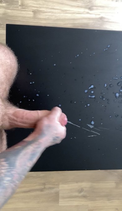 Some action shots from my latest POV video on my Onlyfans 😈💦💦 https://t.co/s160ZWNcyM