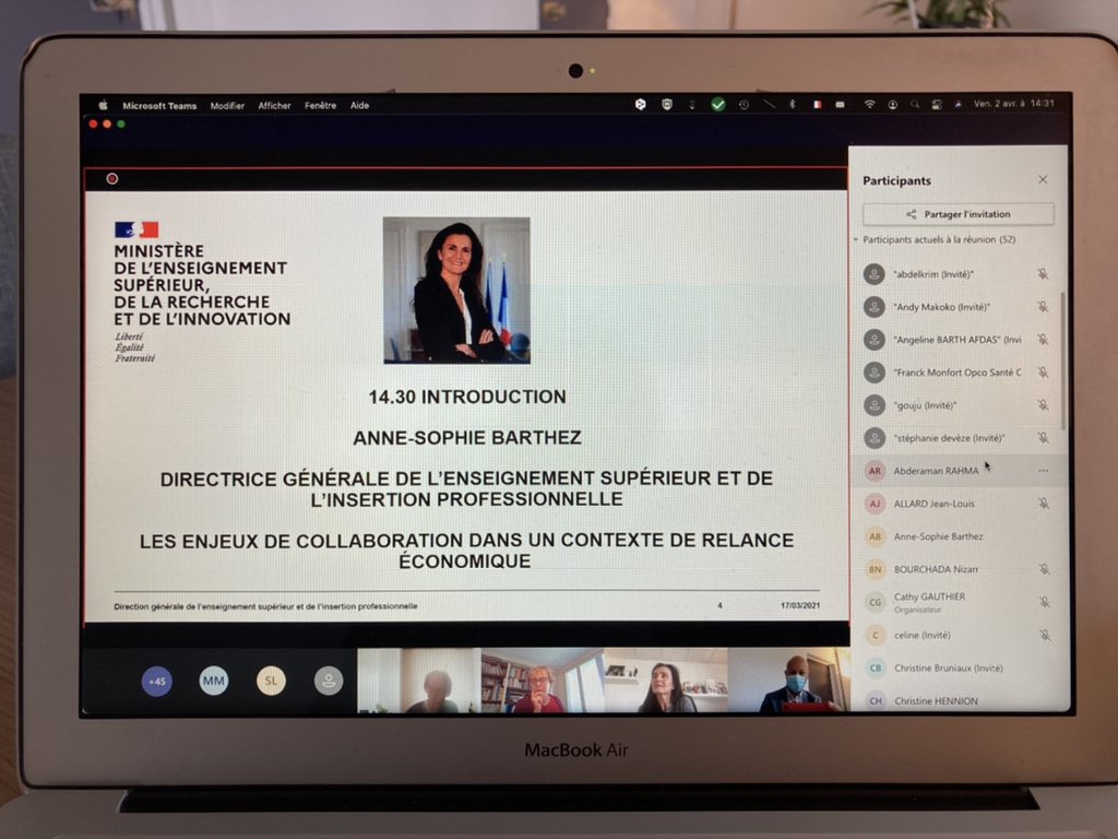 DalleRodolphe's tweet photo. Ouverture de la réunion entre les 11 #OPCO et la #DGESIP pour échanger sur les liens entre emploi et formation de @sup_recherche par @ASBarthez #apprentissage #competences #qualité #insertionpro #FTLV https://t.co/OxuMo7xjWv