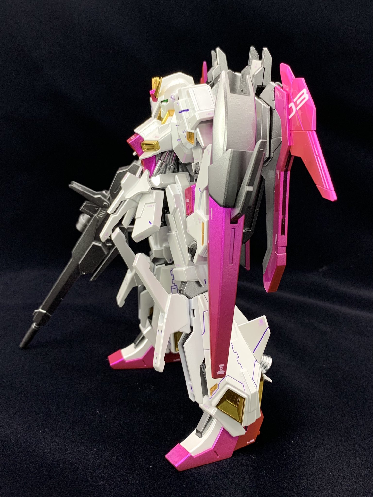 Gbn村長 Hgbf ライトニングzガンダム アスプロス風パール メタリックver ライトニングzガンダムの色変え ホワイト部分にはうみんちゅさんのビスマスパールを使用しています ガンプラ ガンプラ好きと繋がりたい ガンプラの画像貼るとrtされると聞いて