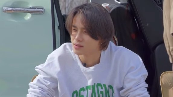 LOOKSKJW's tweet photo. admit we all have a crush on THE kim jungwoo https://t.co/N63rMXDjdc