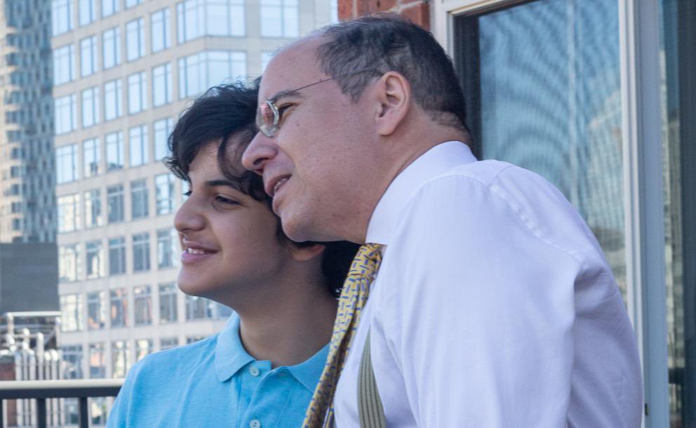 frrodriguezc's tweet photo. Quienes conocemos la alegría y el reto de compartir la vida con un hijo no neurotípico, sabemos que no hay barreras imposibles de romper.
#DíaMundialAutismo https://t.co/YeV8Pygifi