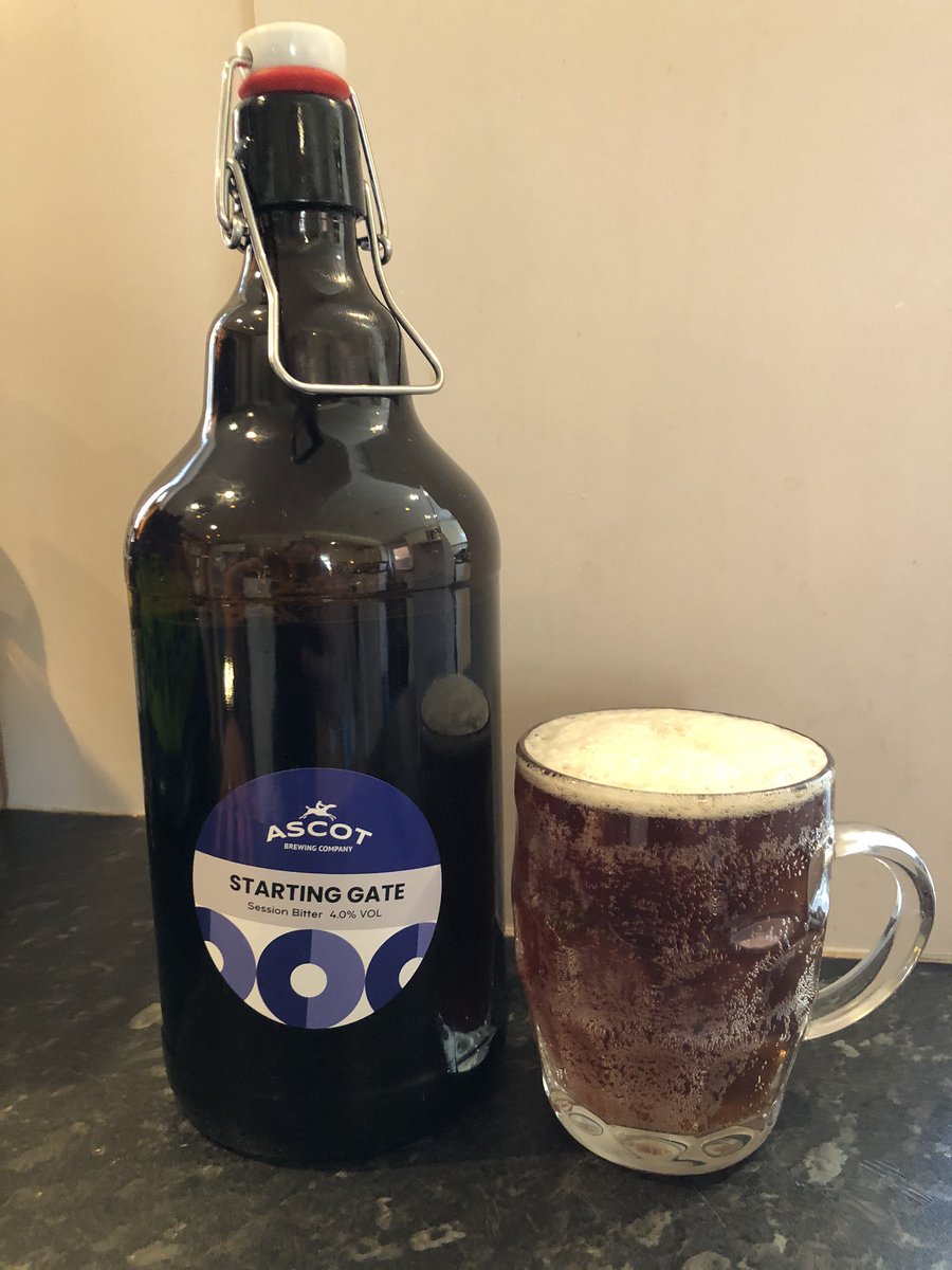 TheAleTeam's tweet photo. Popped our @ascotbrewing virginity today! Came away with a growler of Starting Gate session bitter from recommendation of the brilliant &amp; friendly staff, Will definitely be back soon. Can’t wait for their tap room to reopen! https://t.co/cgL8IAvXKN