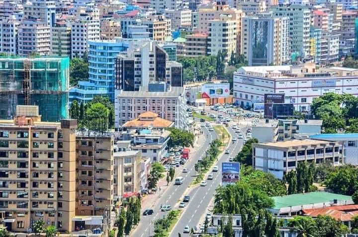 issa_abdourahim's tweet photo. مدينة دار السلام الجميلة والساحرة تنزانيا 🇹🇿

هذه افريقيا لن يظهروا لكم ابدا في وسائل الاعلام الغربية والدولية. https://t.co/0wO9lBHrLi