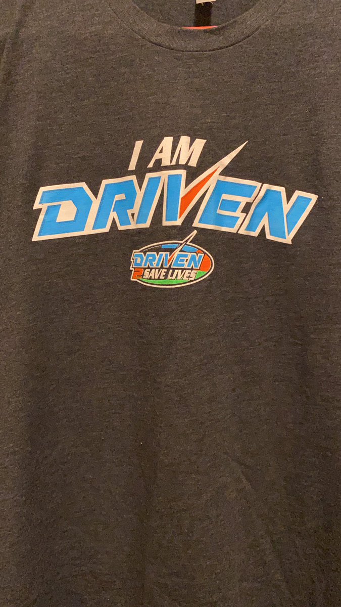 suzielliott's tweet photo. Wearing this T today in honor of #DonateLifeMonth @INDonorNetwork #Iamdriven https://t.co/KFIStRsBta