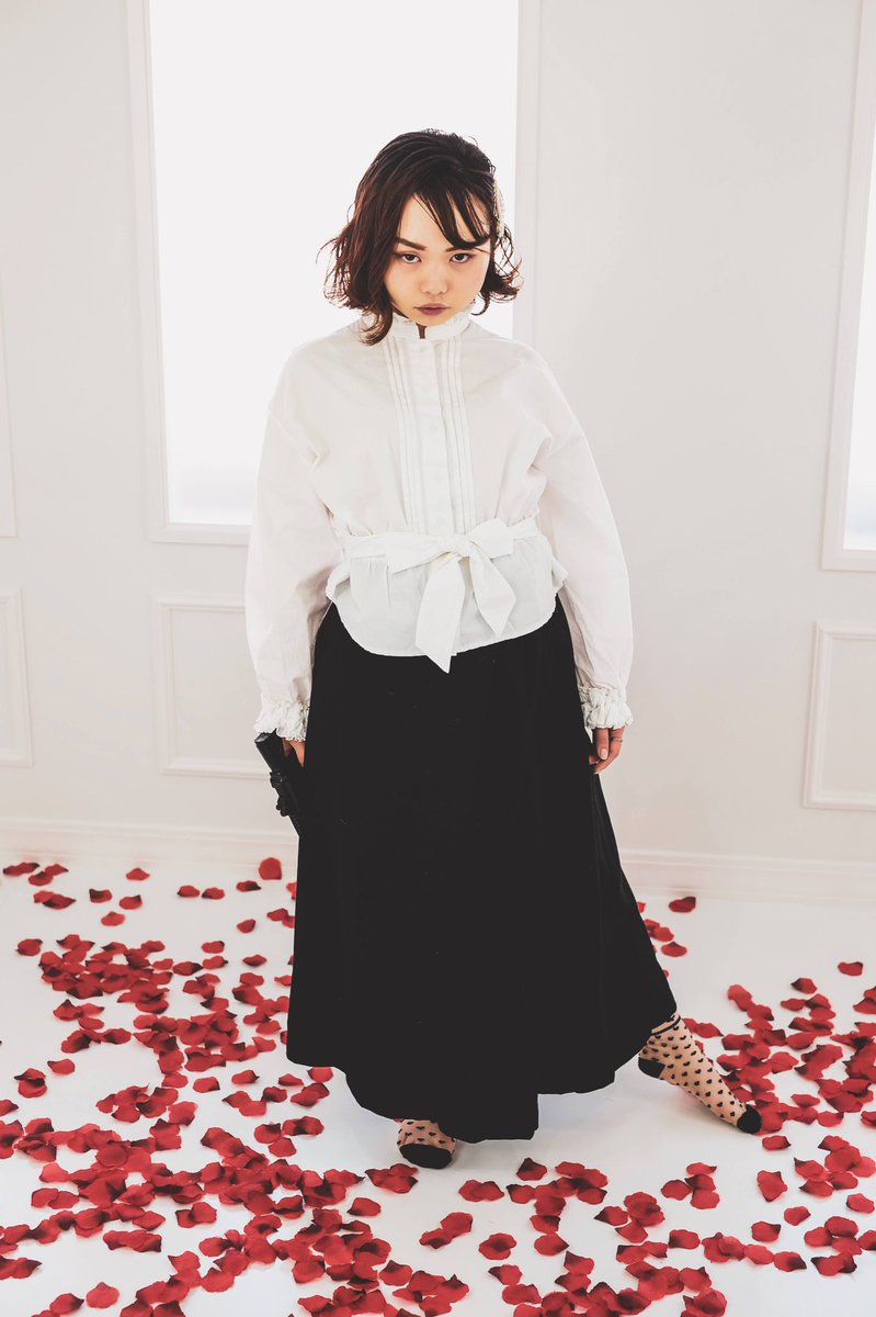 aya_1023's tweet image. Rose🥀✨
やっとスタジオ撮影の写真
載せられます👏
#ポートレート　#スタジオ撮影　#studiotwo 
#カメラマンさんに感謝
#被写体なります　#相互無償　#ポトレモデル　
#rose #薔薇　#red 
 photo by @anna_camera1 
studio @studioTWO_tokyo