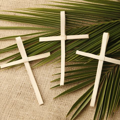 pmlumsden's tweet photo. As we reflect on this Easter weekend, we give thanks and praise to our lord and saviour above. As #Caymanians, faith is our rock and our root. I wish you all a blessed and happy #GoodFriday, #PalmSunday &amp; #Easter Weekend! #PeopleFirst #CaymanIslands #WomeninPolitics https://t.co/pDmWvixgxn