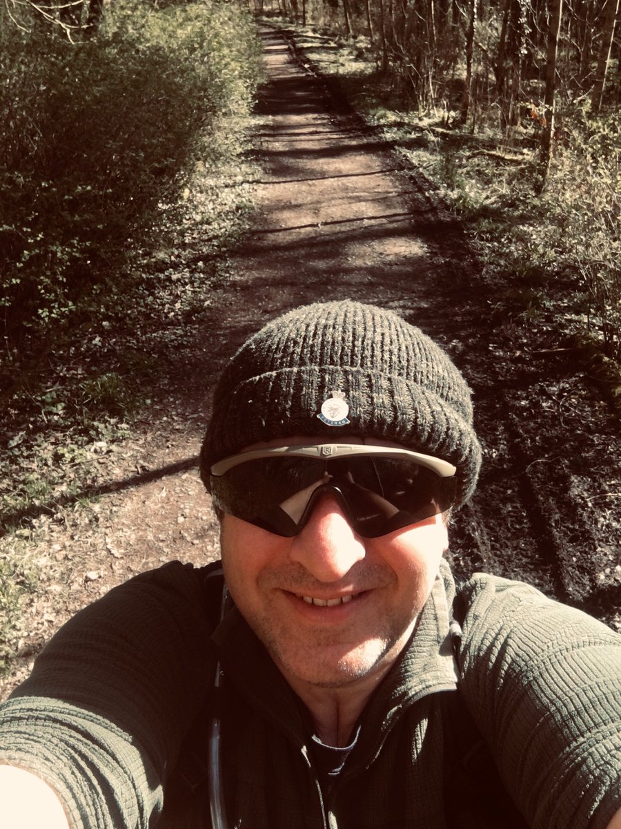 cagedringdaddy's tweet image. Out for my Forest scramble