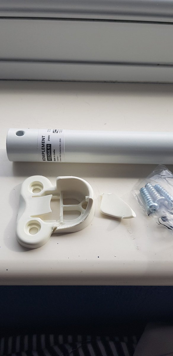 KbKimb63's tweet photo. @IKEAUKSupport hi,ordered wardrobe on 27th March and delivered on the 28th March.  One of the bracket for the clothes hanger was broken.  How do I get a replacement? https://t.co/vehdRYp9GS