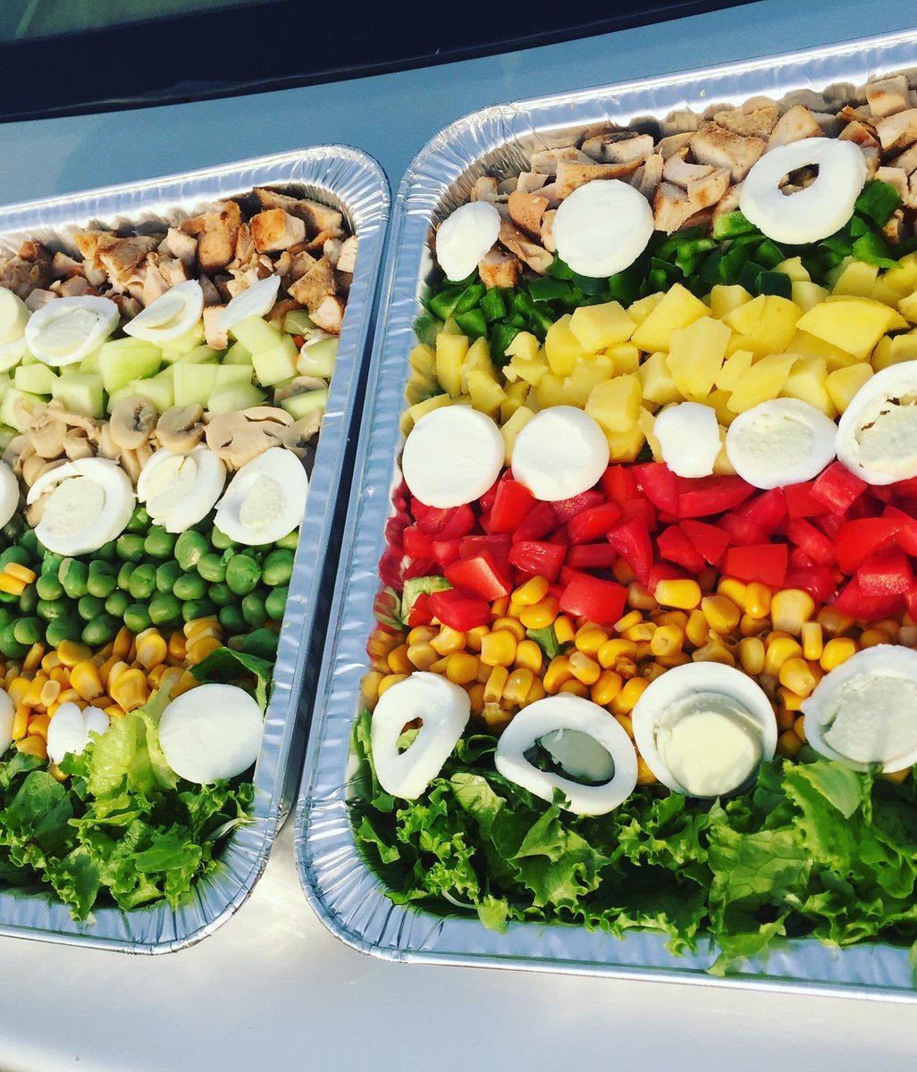 oyessalad's tweet photo. You can place your order for our salad tray this festive season.
Price: 5000
#GoodFriday #salad #owanbe #tgif https://t.co/Cf5433lbQJ