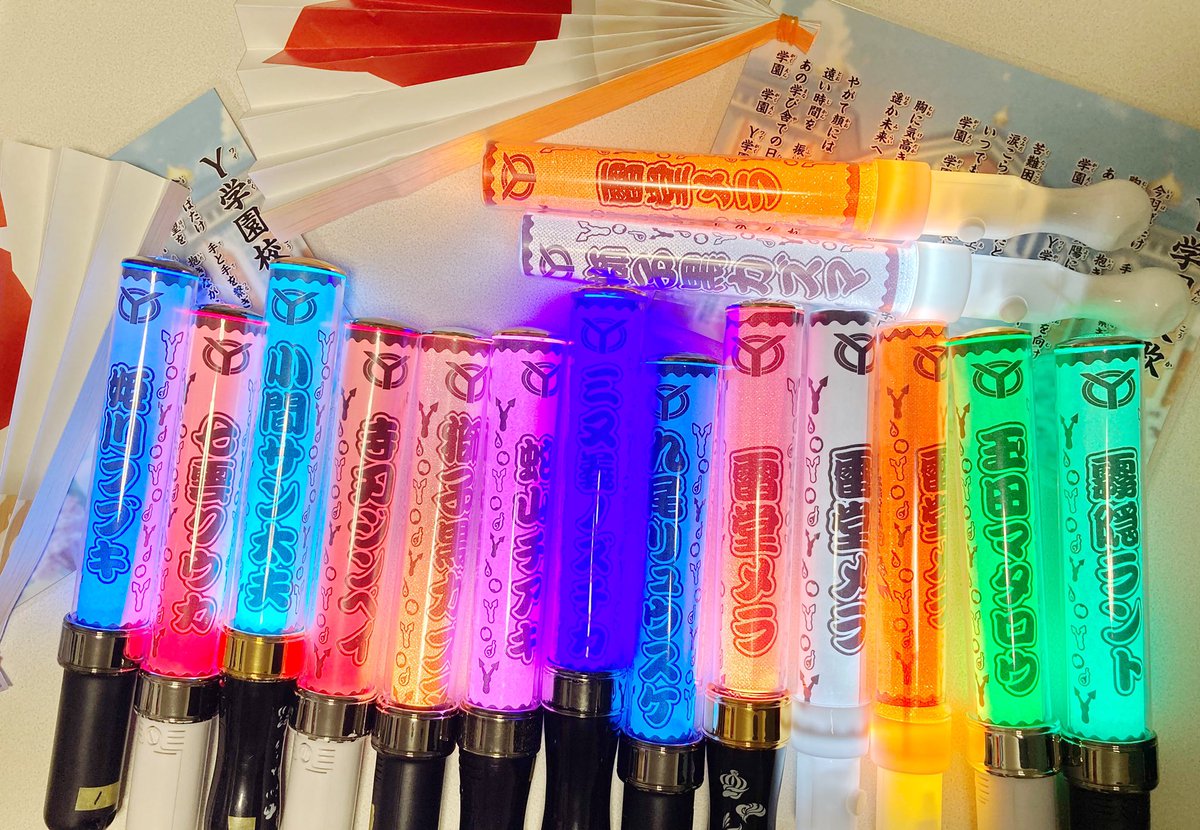 O Xrhsths みろ Sto Twitter キンブレに電池入れっぱなしにして液漏れするの嫌だから全部抜いてる時の後の祭寂寥感 っ ていうか使いかけ単4電池３０本とかあるんだけど これどうしようかな 白目 下駄かませて妖怪ウォッチにでも入れて遊ぶしかないかな