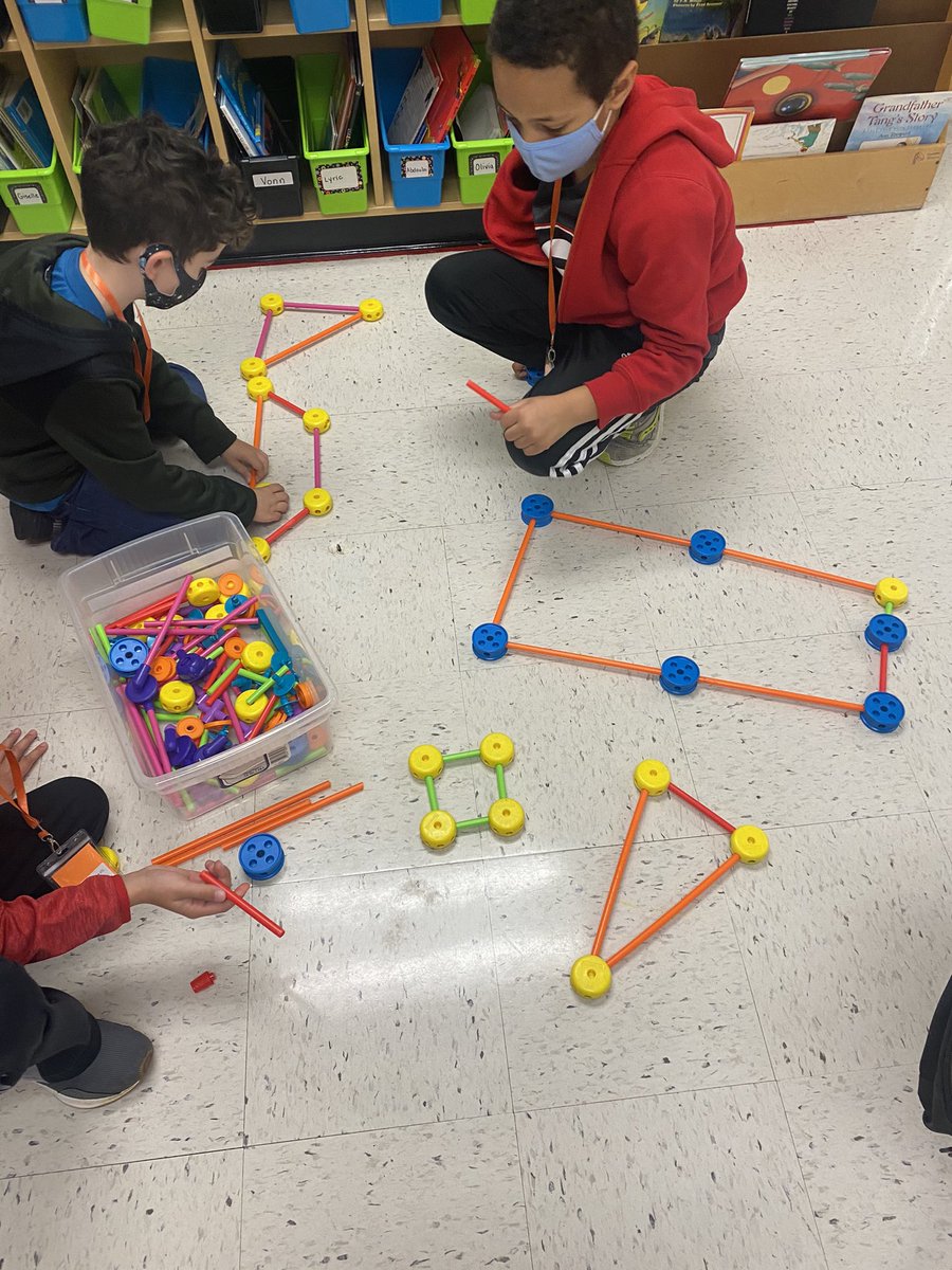 MrsB_MBES's tweet photo. Using the new materials purchased with @mbes_sgc grant to build 2D shapes. Thanks for helping to make learning interactive. @MBESprincipal @cmshannan_jones @MedlockBridgeES https://t.co/x9UzEmoErB