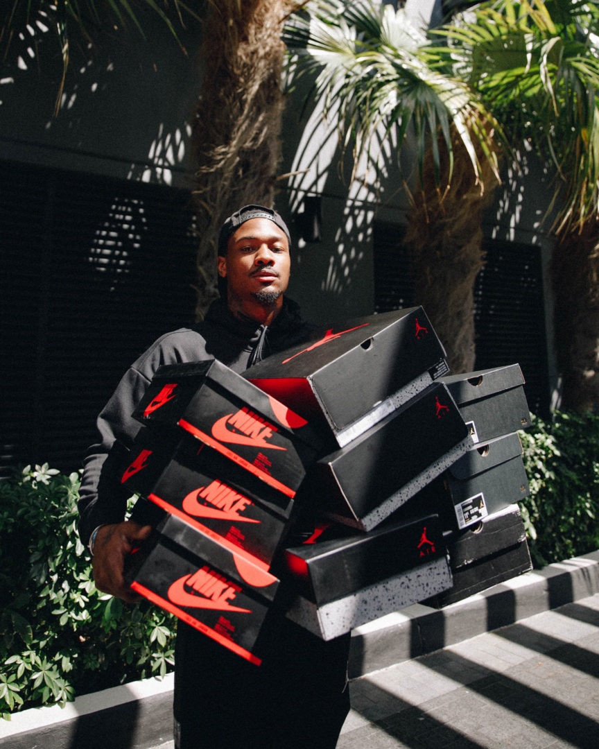 .<a href="/stefondiggs/">DIGGS</a> signs with <a href="/jumpman23/">Jordan</a> -&gt; go.j23app.com/n03