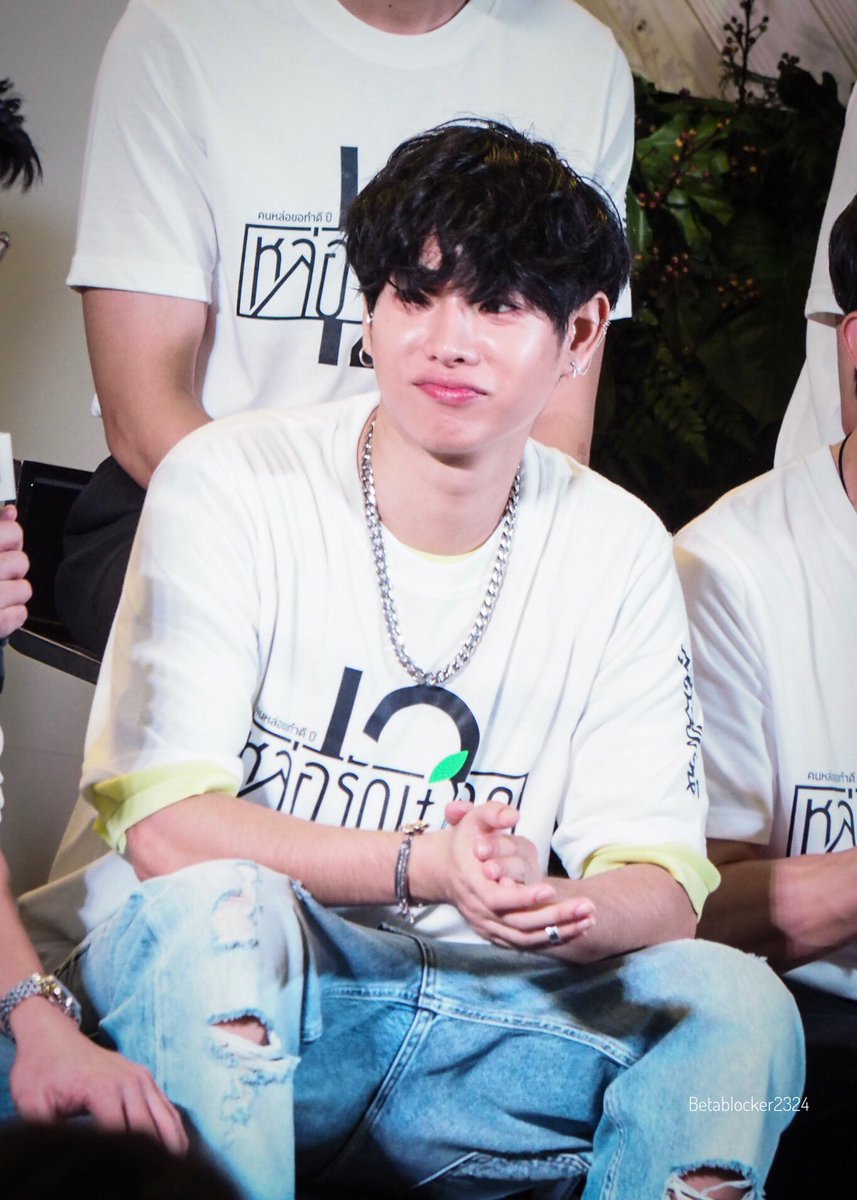 Supattr38985518's tweet photo. ขอทวีต #ทีมน้องพิค ด้วยนะ น่ารักก 😅😅 @peckpalit 

#เป๊กผลิตโชค #PeckPaLitChoke https://t.co/HrSPuy3RB4