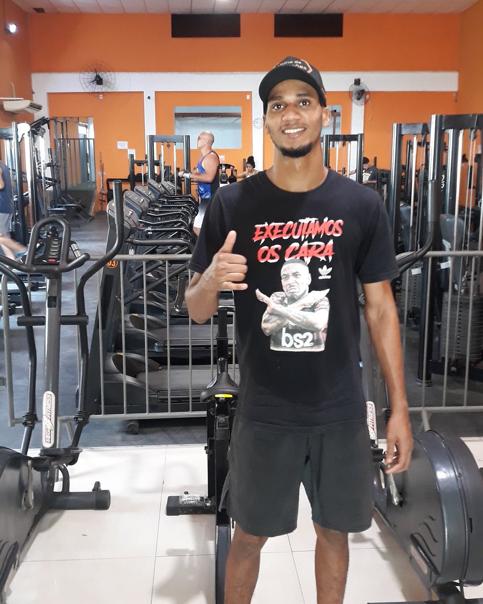 GbFerreira27's tweet photo. Começa a sexta-feira com aquela preparação física @Academiajorginhofilho
#UsinadeCampeões #RefitProFighters #jorginhofilho #academiajorginhofilho https://t.co/F4a9EY5sSk