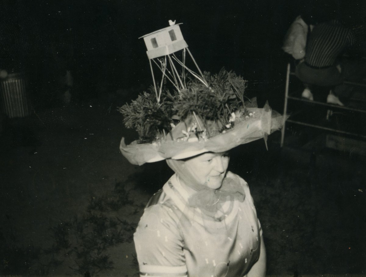 #ArchivesTipOfTheHat to Mrs. Lee Banks, of Malvern, AR, whose fire lookout tower bonnet won the fun hat division at the 1955 Keep Arkansas Green Association meeting 👒 #ArchivesHashtagParty