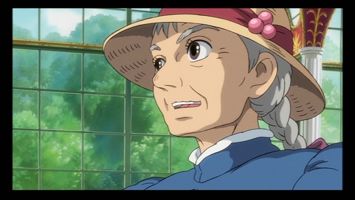 キャッスル ジブリフリーク 在 Twitter 上 ソフィーの声は 少女 18歳 から老婆 90歳 まで倍賞千恵子さん1人で担当しました 倍賞 さんは様々な声を作ってアフレコに臨んだようですが 宮崎駿監督は素の声のままでいいとしたので 姿が変わって声色はあまり変わっ