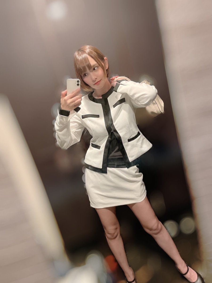 RT @harukasu: 【Cosplay】 龍が如く7/向田紗栄子