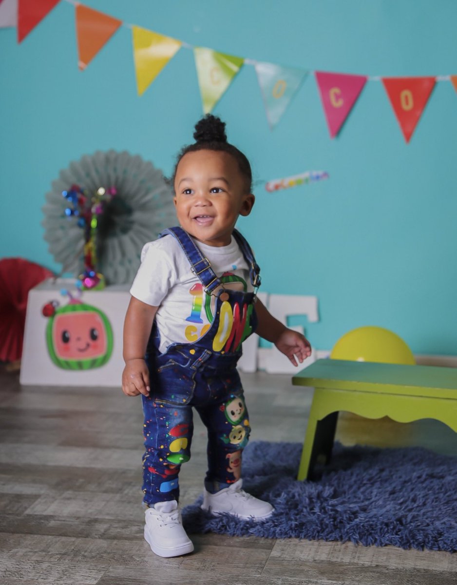 That_Man_Bama's tweet photo. 365 days later ; I love this lil boy so much man❤️ ; I don’t have the words to explain my Love for you; I’m so Grateful❤️🤞🏾; Happy Birthday Big Gorilla🦍🥺❤️ https://t.co/Dwxorc6yO0