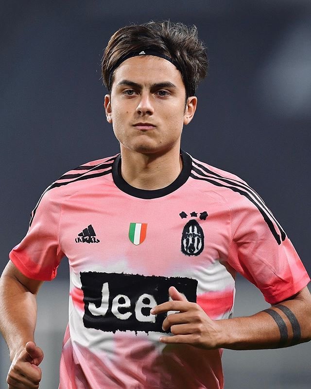 juventus human race shirt