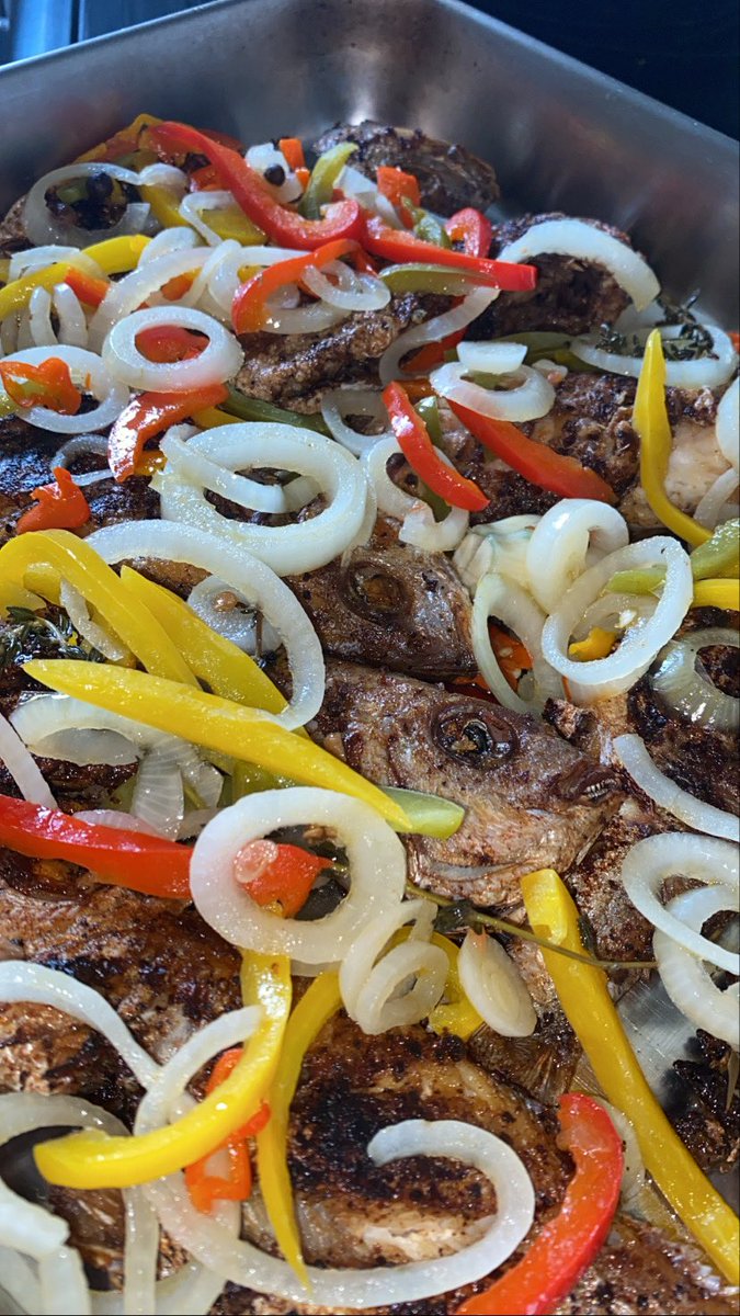 MelsCaribbean's tweet photo. GoodFriday ✝️

It only means one thing in a Jamaican household... Fish only! 🐠

📸:escovitch snapper fish 

#MelsCaribbean https://t.co/Asb1LVu3tc