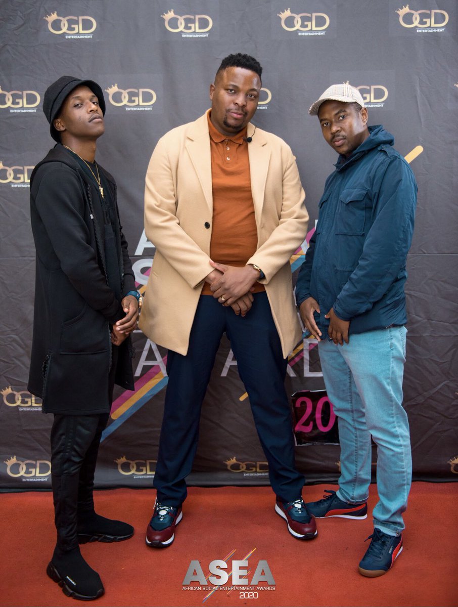 aseawards's tweet photo. Here are some of the red carpet looks from ASEA Awards 2020

Comment below with your favourite look😍😍😍

The heat was definitely locked down 🔥🔥🔥🔥🔥
.
.
.
.

#aseawards #aseawards2020 #redcarpet #style #fashion #fashionlooks #classy #awards https://t.co/wMJdnS7DRS