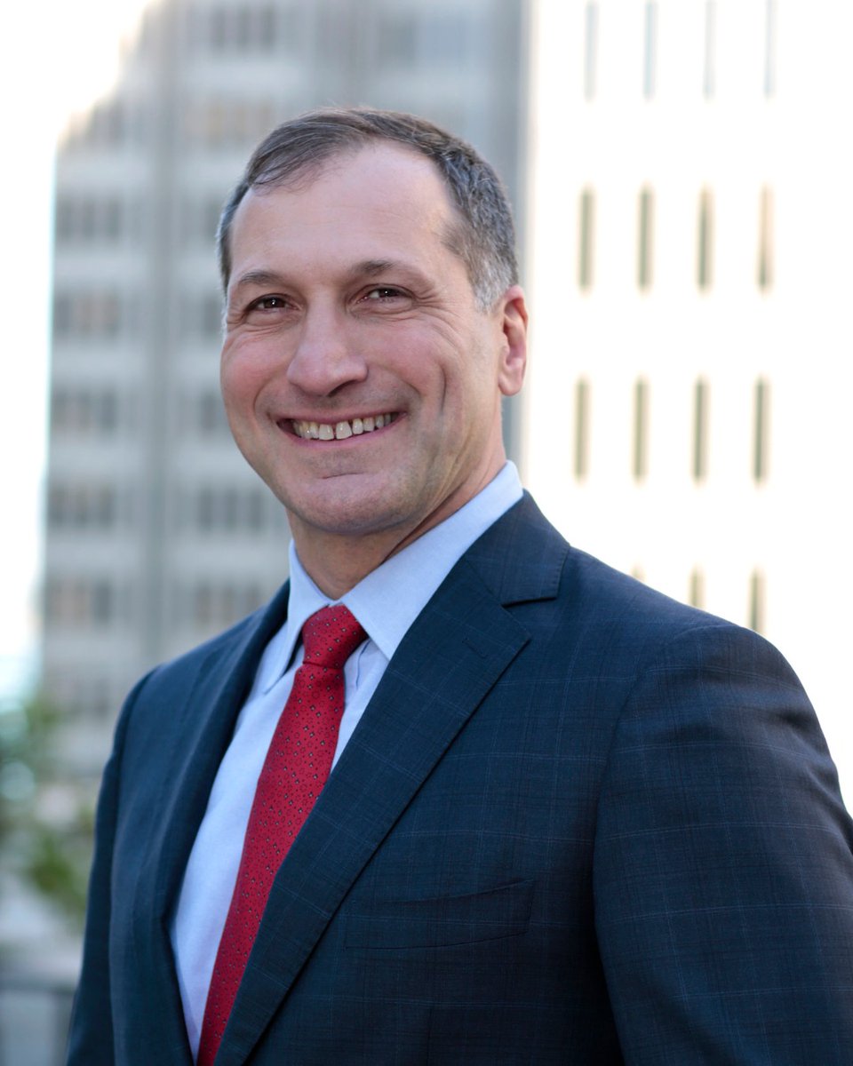 COMMIT2Vets's tweet image. The COMMIT Foundation is pleased to announce Alexander Lion Krongard, U.S. Navy Rear Admiral Lower Half (Retired) will join The COMMIT Foundation as CEO in May. For more information visit our website: ow.ly/NBFl50EeSZN
#veteranready #COMMIT2veterans #COMMITFoundation