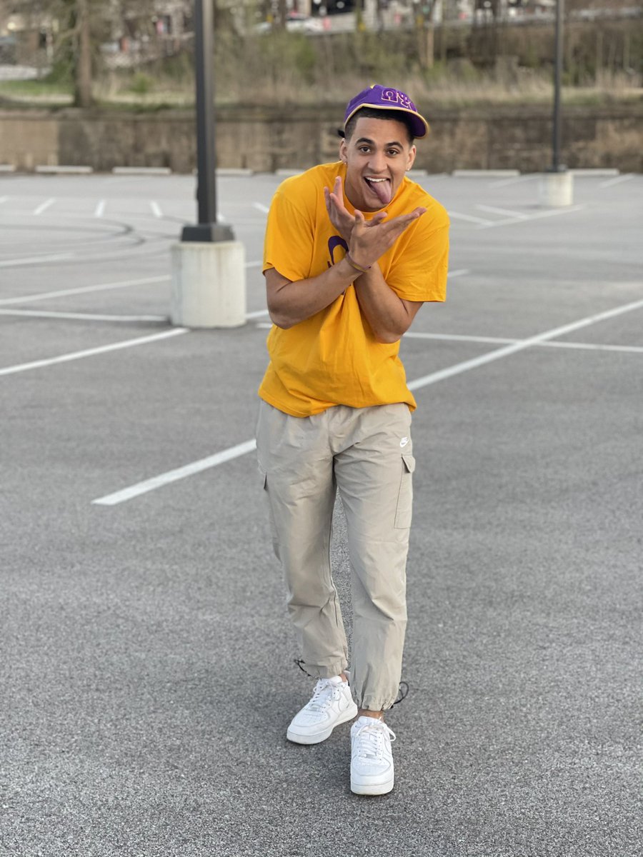 DJ Frost tweet media