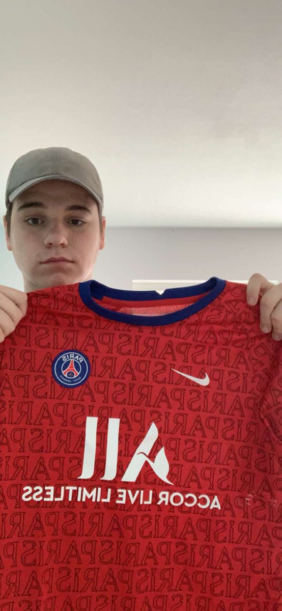 BumficaFC1's tweet photo. Archie Atwell - “As you can see I’m the grumpiest twat alive. Some of the boys have been saying I’m a fat sloth, I just think I’m messi. We will see an atwell masterclass on Sunday, I can promise you that.”

Wise words from the man in charge. 

#bumfica #football #premierleague https://t.co/mD1en8t0za