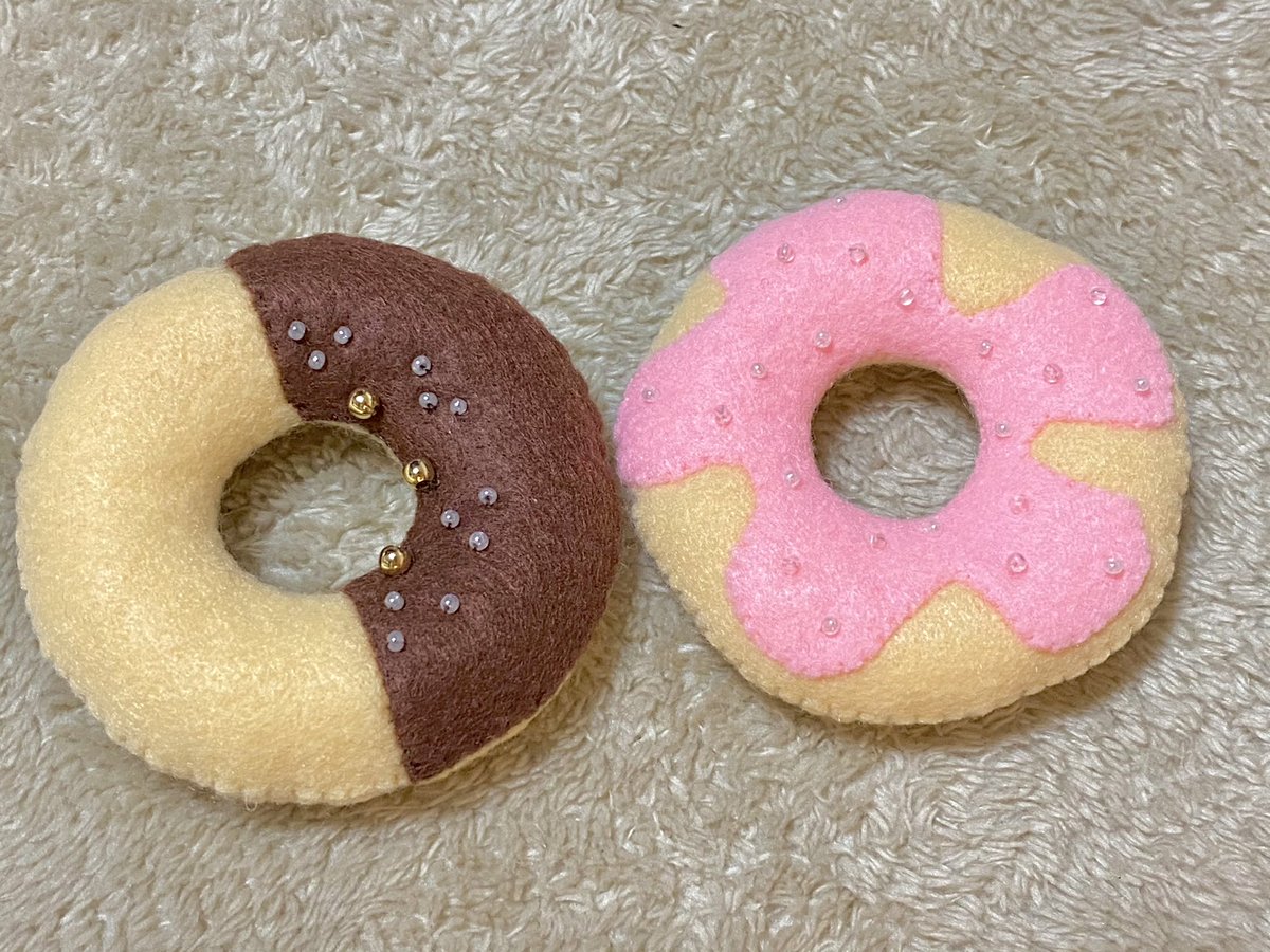 フェルトドーナツ