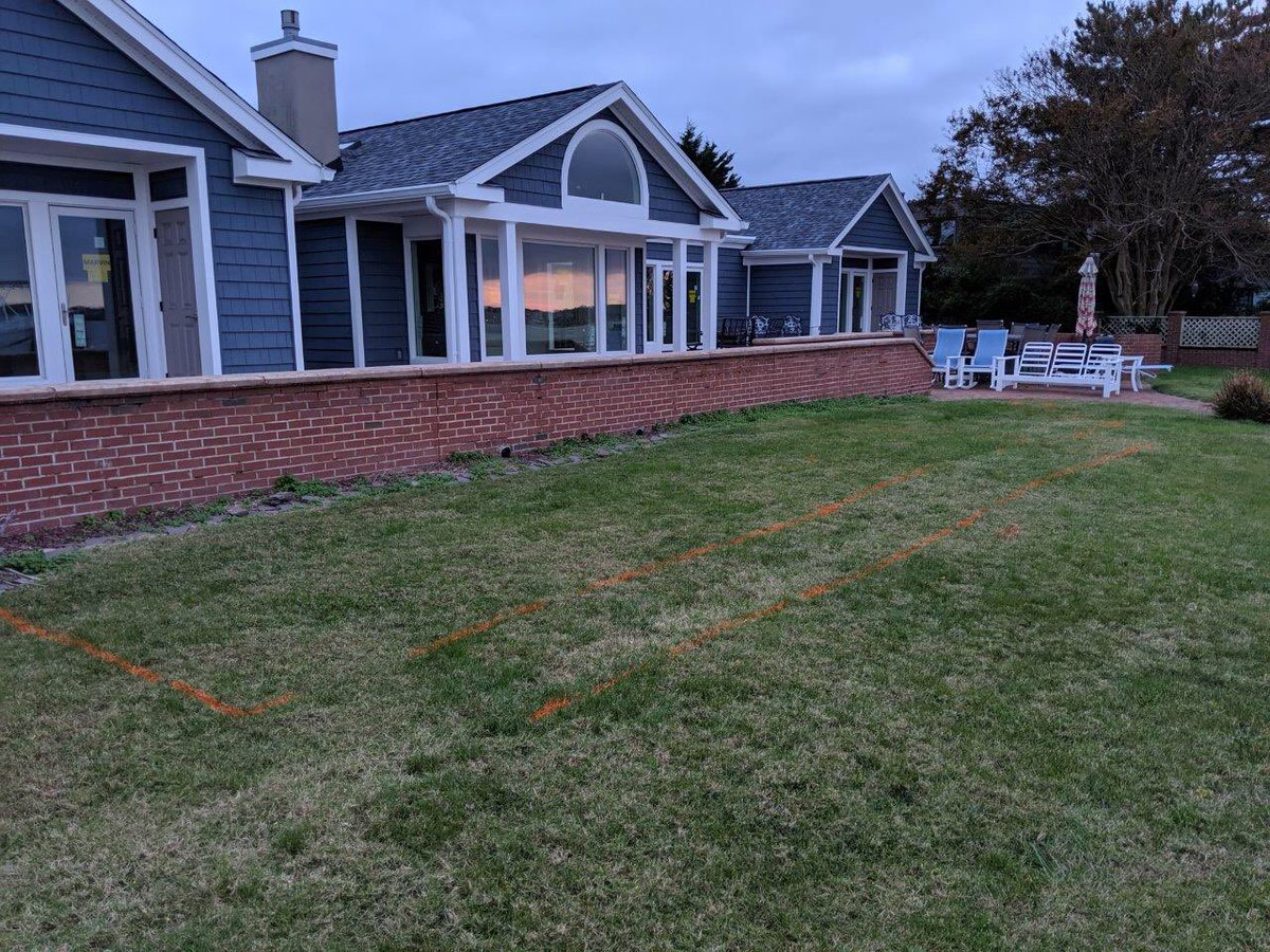 CLWlandscape's tweet photo. Before and After of a house with a Bay view. This backyard is everything!
~
~

#patio #pool #stonesteps #pergola #beforeandafter #sittingonthedockofthebay #landscape #bluestone #backyard #lakegeorgestone #naturalstone https://t.co/9YTvTaoXOc