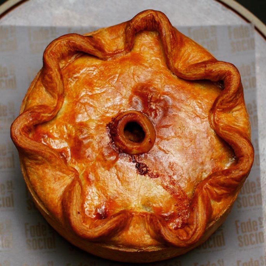 FadeStSocial's tweet photo. Chicken, ham hock, duck liver and tarragon pie perfect for sharing.

Don’t forget to order our crispy confit garlic potatoes with your pie.

#foodforhome #dublinrestaurant #dublin #dublinireland #diningindublin #dublinfoodie #takeaway #collectionanddelivery #delivery #dublineats https://t.co/HyFrx8v9fF