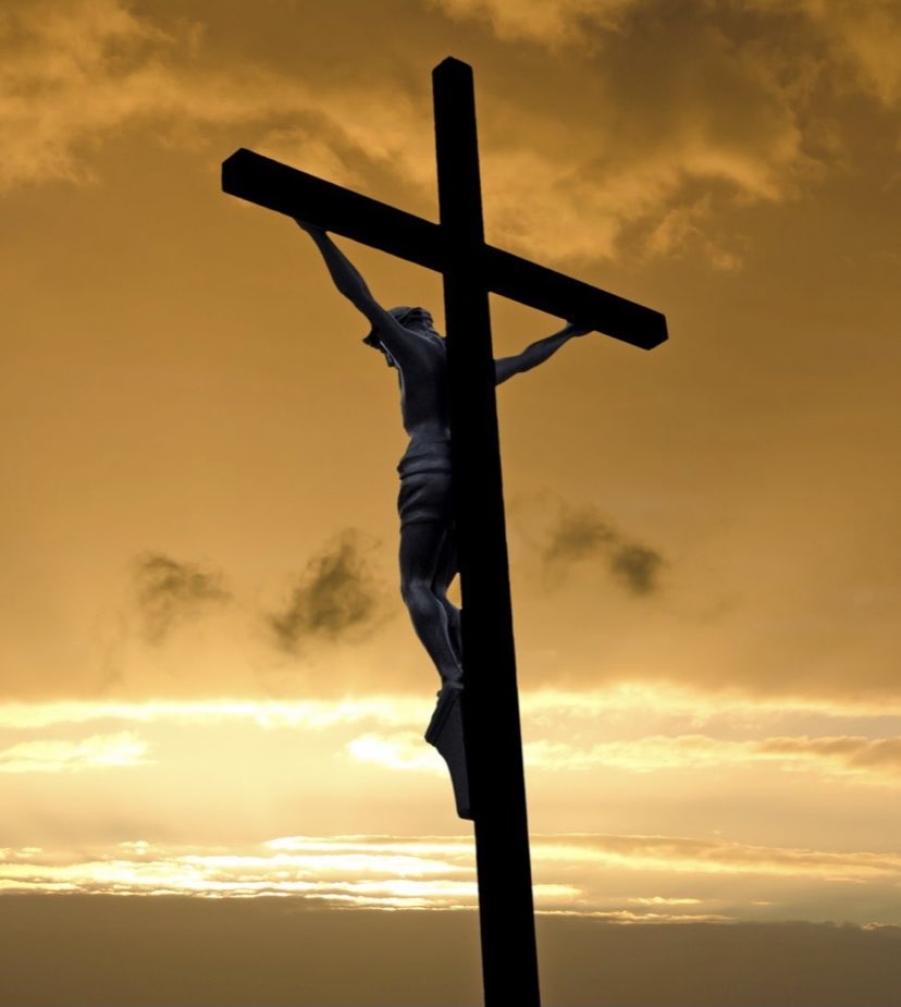 John 3:16 “God loved the world so much that he gave his only Son, so that everyone who believes in him would not be lost but have eternal life.”
#GoodFriday 
#Thankful 🙏🏻☝🏻