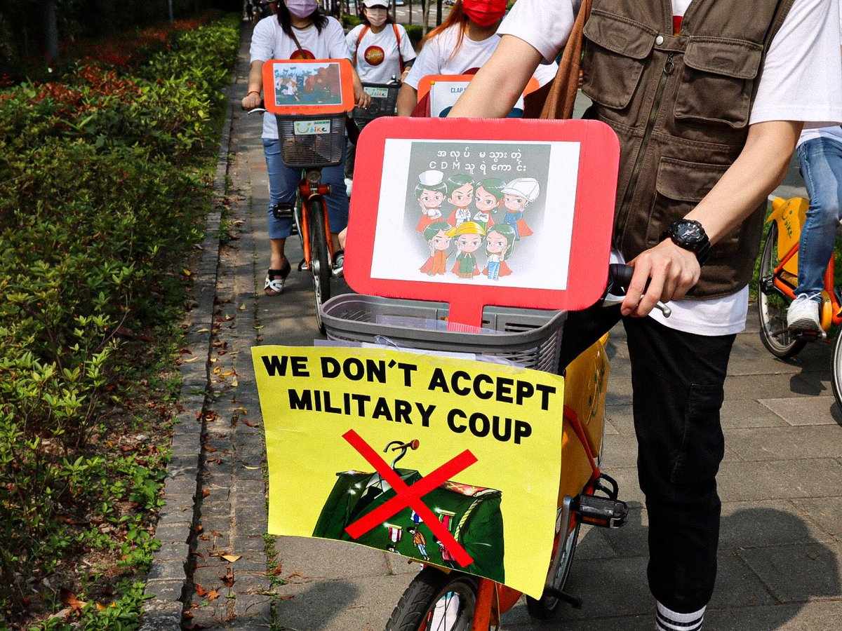 AllianceMilkTea's tweet photo. Clapping campaign 👏👏 held in Taiwan today to honour the people in Myanmar protesting against the military dictatorship!  @thomaschen48 @royngerng https://t.co/84jQ68OCpE