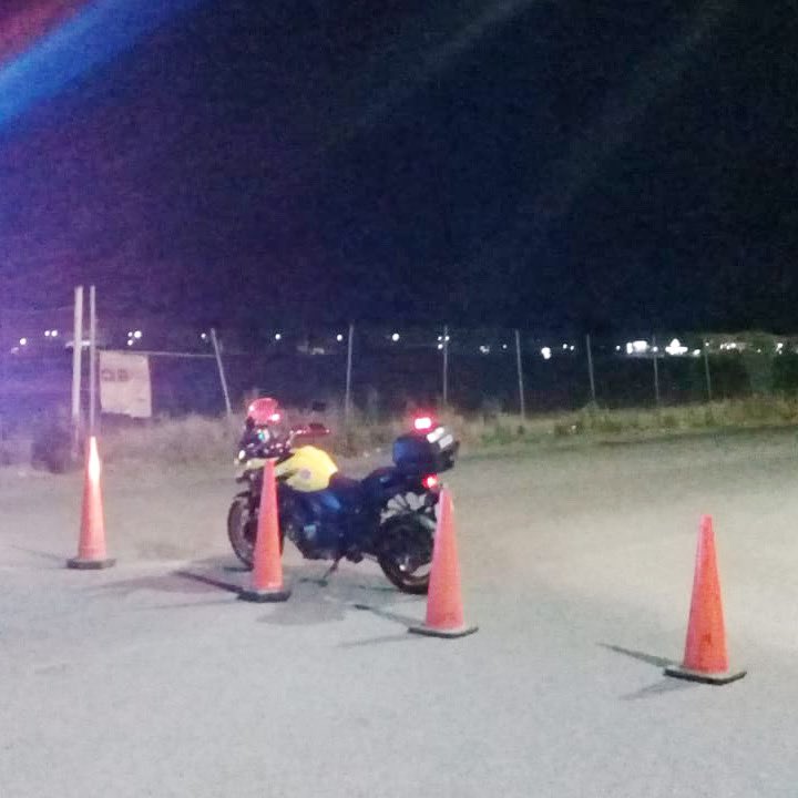 #TómeloEnCuenta ⚠️
Agentes viales apoyamos con ordenamiento vial en el <a href="/ColiseoTorreon/">Coliseo Centenario de Torreón</a>, se implementa dispositivo vial, iniciando a las 🕡 06:30 h.

#VialidadTorreón <a href="/municipiotrc/">Municipio de Torreón</a>