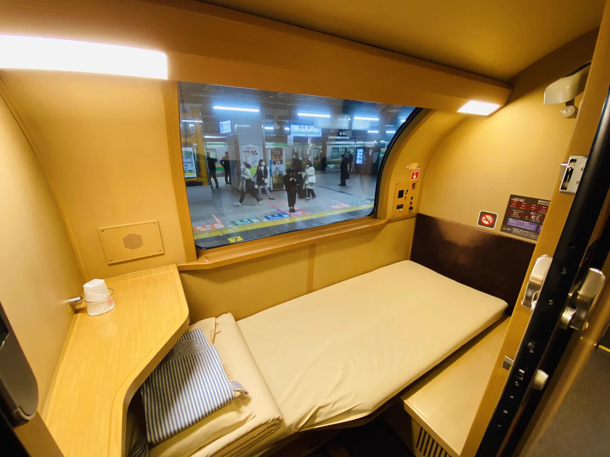 おすすめの寝台列車サンライズ瀬戸は、コンパクトな個室に素晴らしさの秘訣がある！